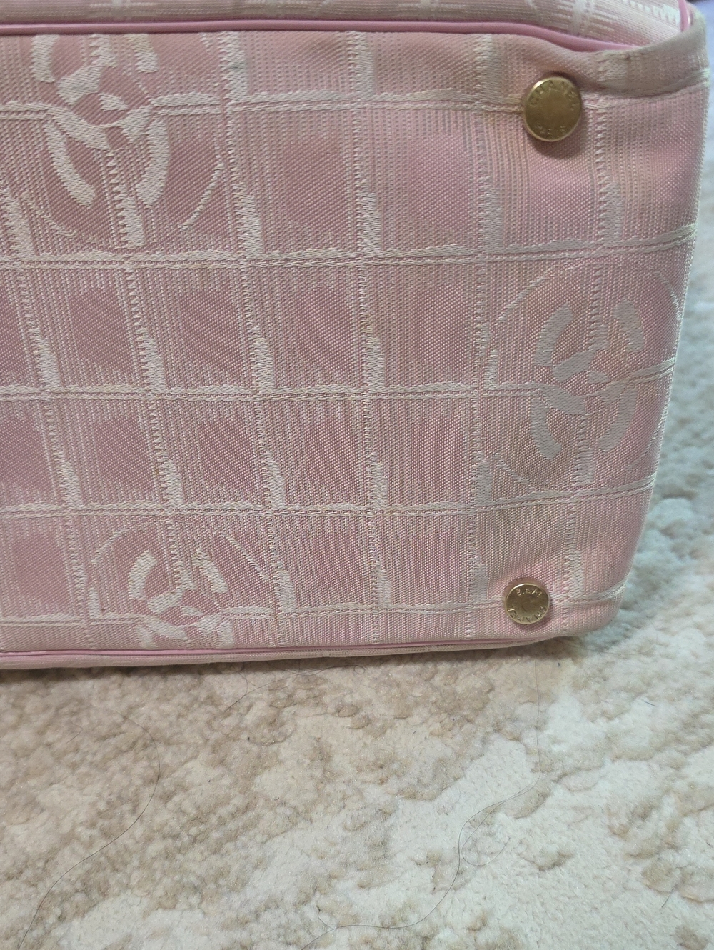 CHANEL Pink Nylon CC Logo Travel Line Tote Bag - Picture 11 of 16